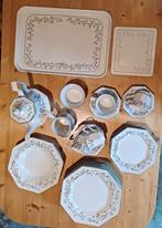 Servies Eternal Beau, Huis en Inrichting, Keuken | Servies, Ophalen, Zo goed als nieuw, Overige stijlen, Porselein