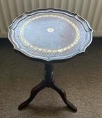 Antiek bijzettafeltje / wijntafel met leren inleg., Antiek en Kunst, Antiek | Meubels | Tafels, Ophalen