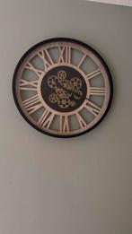 Modern/klassieke tandwiel klok, Huis en Inrichting, Woonaccessoires | Klokken, Ophalen, Zo goed als nieuw, Wandklok