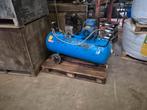 Krachtstroom Compressor 2.2kW - Goed Onderhouden, Doe-het-zelf en Verbouw, Ophalen, Gebruikt, 6 tot 10 bar, 25 tot 100 liter