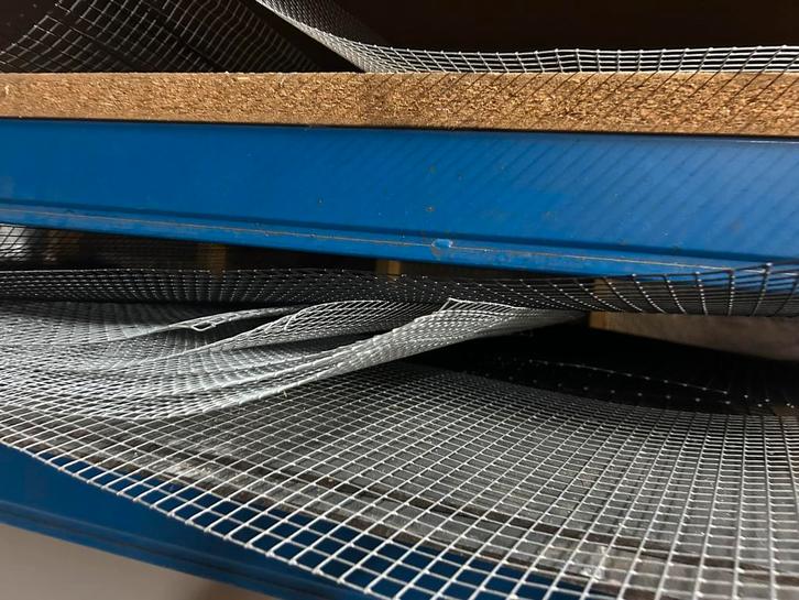 Voliere gaas | stukken gaast | Rest stukken gaas, Dieren en Toebehoren, Vogels | Hokken en Kooien, Zo goed als nieuw, Volière