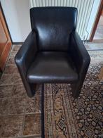 Gratis: 4 leren bruine eetkamerstoelen, Huis en Inrichting, Ophalen, Gebruikt, Minder dan 75 cm, 50 tot 75 cm