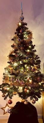 Kerstboom 150 cm eventueel met ballen, Diversen, Kerst, Ophalen, Zo goed als nieuw