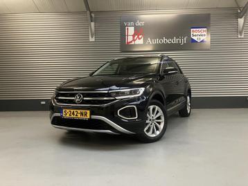 Volkswagen T-Roc 1.5 TSI STYLE/IQ DRIVE/IQ LIGHT/ TREKHAAK/1 beschikbaar voor biedingen