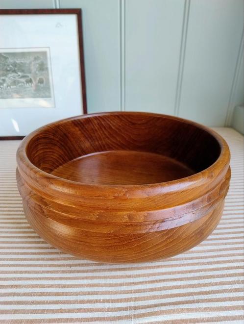 Vintage! Prachtige grote serveerschaal teakhout Deens design, Huis en Inrichting, Woonaccessoires | Schalen en Manden, Zo goed als nieuw