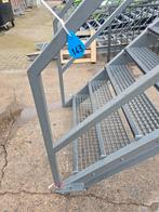 Stalen trap met bordes hoog 4.0mtr nob143, Ophalen, Zo goed als nieuw, 2 tot 4 meter
