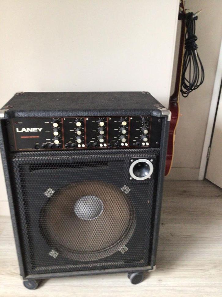 Versterker muli functioneel 4 kanalen, Muziek en Instrumenten, Versterkers | Bas en Gitaar, Gebruikt, 100 watt of meer, Ophalen