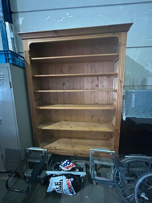 Massief houten boekenkast – klassiek model, Huis en Inrichting, Kasten | Boekenkasten, Gebruikt, 200 cm of meer, 25 tot 50 cm