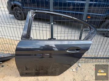 BMW G30 linker achterdeur beschikbaar voor biedingen