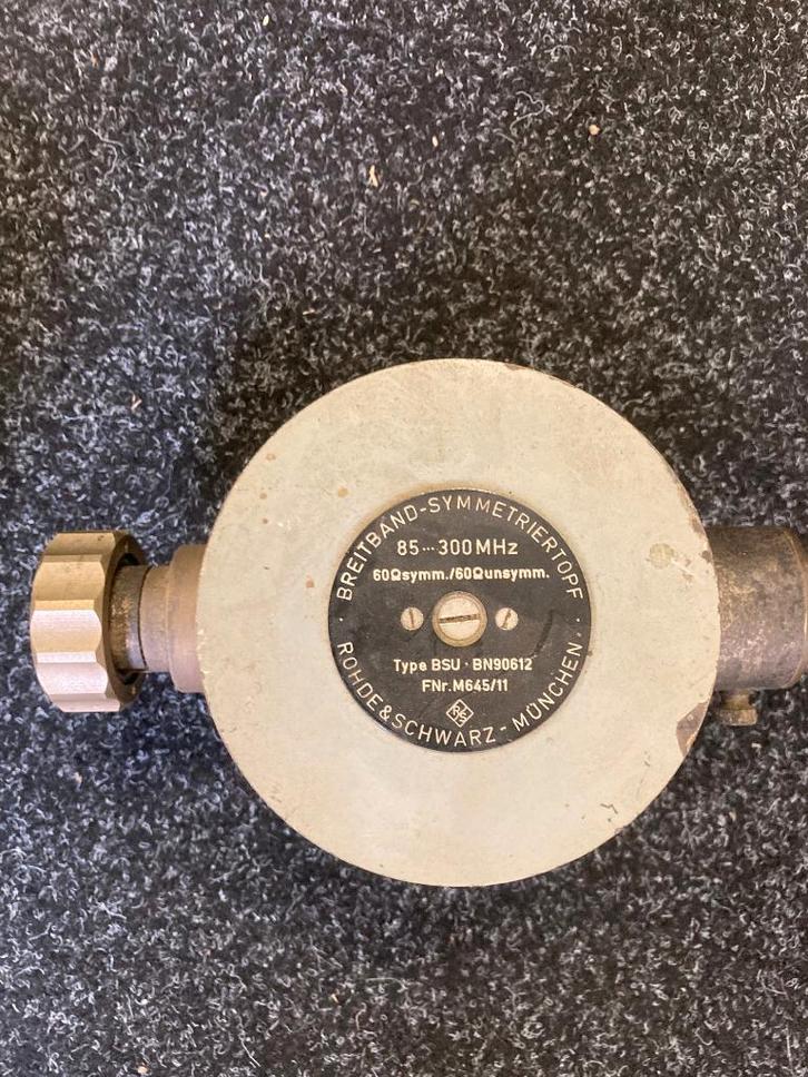 Rohde & Schwarz Balun koppels, Telecommunicatie, Zenders en Ontvangers, Zo goed als nieuw, Ophalen of Verzenden