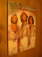 the authorized biography BEE GEES - gibb met poster, Ophalen of Verzenden, Zo goed als nieuw, Artiest