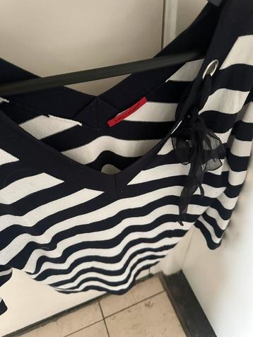 Louisa Cerano blauw/Witte trui maat 44 beschikbaar voor biedingen