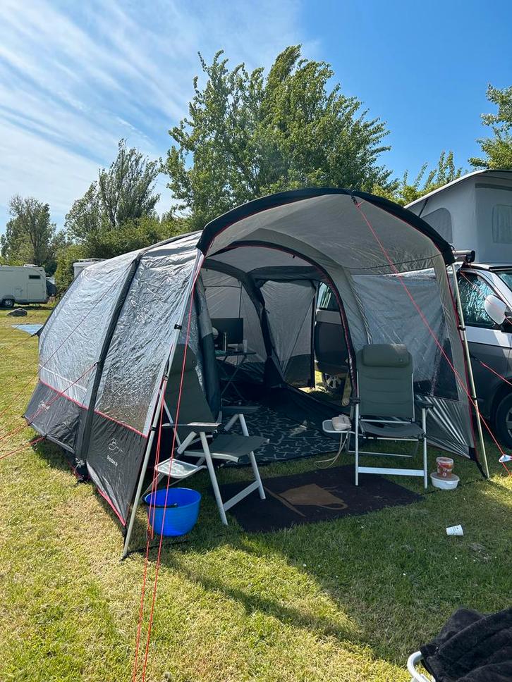 Oppomptent - voor aan een buscamper vw T5, Caravans en Kamperen, Tenten, tot en met 5, Zo goed als nieuw, Ophalen of Verzenden