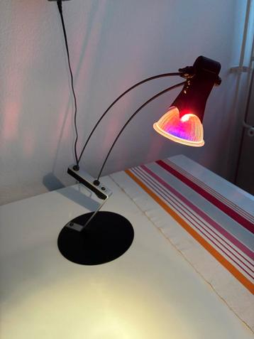Gratis Halogeen Lamp - Ontruiming beschikbaar voor biedingen