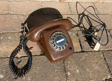 PTT Draaischijf telefoon beschikbaar voor biedingen