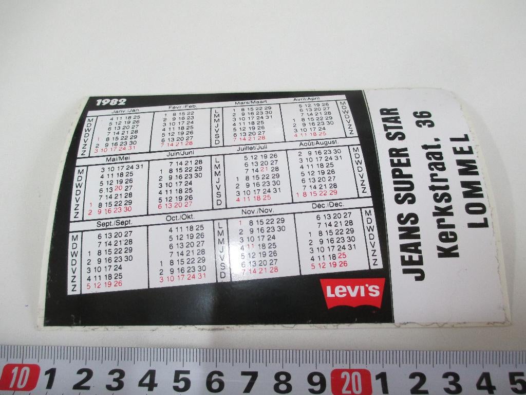 sticker kalender 1982 LEVI'S jeans super star lommel belgië, Verzamelen, Ophalen, Zo goed als nieuw