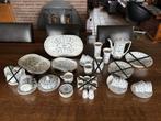 Servies (28 delig) Blau Saks/Kahla, Huis en Inrichting, Ophalen of Verzenden, Gebruikt, Overige stijlen, Compleet servies