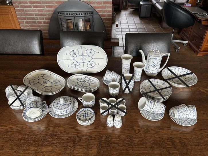 Servies (28 delig) Blau Saks/Kahla, Huis en Inrichting, Keuken | Servies, Gebruikt, Compleet servies, Overige stijlen, Ophalen of Verzenden