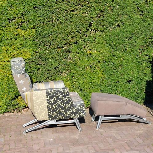design on stock, relaxfauteuil met hocker, Tuin en Terras, Tuinstoelen, Gebruikt, Ophalen