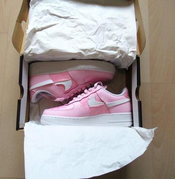 Nike Air Force 1 Low LXX Pink Foam/39/Nieuw in doos/Zeldzaam beschikbaar voor biedingen