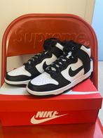 Nike Dunk High Panda Black White (2021) 42,5, Nieuw, Ophalen of Verzenden, Sneakers of Gympen, Nike