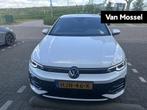 Volkswagen Golf 1.5 eTSI R-Line Edition | Automaat | Navigat, 12 maanden, Stof, Euro 6, 4 cilinders