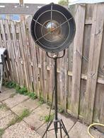 Vloerlamp be pure, Huis en Inrichting, Lampen | Vloerlampen, Ophalen of Verzenden, Zo goed als nieuw, Metaal, 150 tot 200 cm