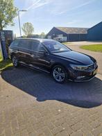 Volkswagen Passat Variant 1.5 TSI R-Line Business +150 pk DS, 4 cilinders, Alcantara, Zwart, Origineel Nederlands