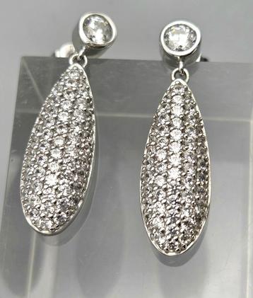 Zilveren oorbellen met Diamonfire Zirkonia. 2025/697. beschikbaar voor biedingen