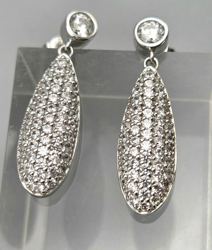 Zilveren oorbellen met Diamonfire Zirkonia. 2025/697., Sieraden, Tassen en Uiterlijk, Oorbellen, Nieuw, Knopjes of Stekers, Zilver
