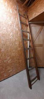 Houten ladder / trap  kan ter decoratie / voor gebruik, Ophalen, Zo goed als nieuw, Minder dan 2 meter