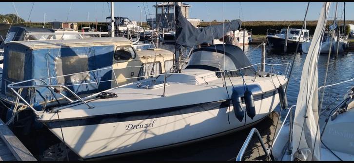 KELT 620, Watersport en Boten, Kajuitzeilboten en Zeiljachten, Gebruikt, Tourjacht of Cruiser, Polyester, 6 tot 9 meter, Benzine