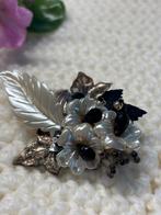 Opvallend mooie vintage grote broche! Even kijken!, Ophalen of Verzenden, Overige materialen, Broche