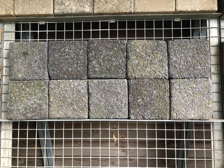 Koperslak keien LOP, Basalt, 20x20x8 cm, antraciet kleurvast, Tuin en Terras, Tegels en Klinkers, Gebruikt, Klinkers, Natuursteen