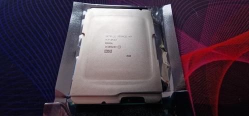 Intel Xeon W3-2423, Computers en Software, Processors, Ophalen of Verzenden