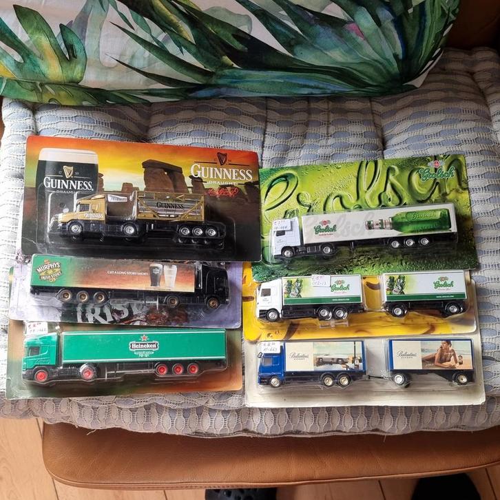 BIER EN MILKA EN DIVERS TRUCKS, Hobby en Vrije tijd, Modelauto's | 1:87, Zo goed als nieuw, Bus of Vrachtwagen, Overige merken