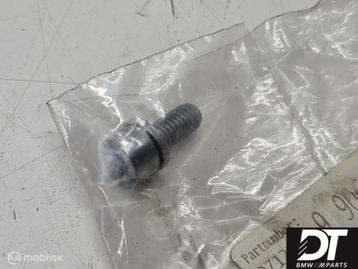 Bout M6X14-ZNNIV SI BMW 07129906107 beschikbaar voor biedingen