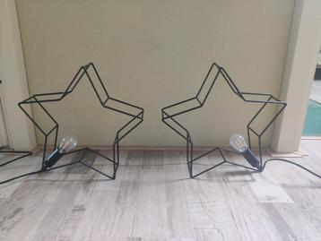 Te koop: 2 zwart metalen tafellampen in de vorm van een ster beschikbaar voor biedingen