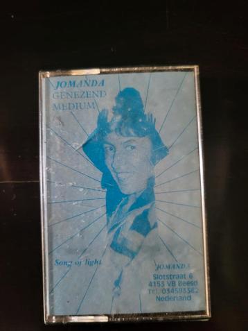 
 Jomanda – Genezend Medium Song of Light (cassette)
 beschikbaar voor biedingen