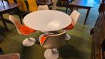 Knoll  Tulip tafel met 4 Eero Saarinen stoelen, Ophalen