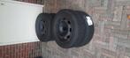 Winterbanden met stalen velgen Citroen / Peugeot 4x108 15inc, Auto-onderdelen, Banden en Velgen, Ophalen, 15 inch, Banden en Velgen