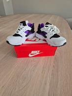 Nike Huarache Run - Maat 29.5 - Nieuw!, Nieuw, Ophalen of Verzenden, Nike, Jongen of Meisje