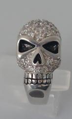 Zilveren ring met doodskop zirkonia 925 zilver maat 18,4, Met kristal, Ophalen of Verzenden, 17 tot 18, Zilver