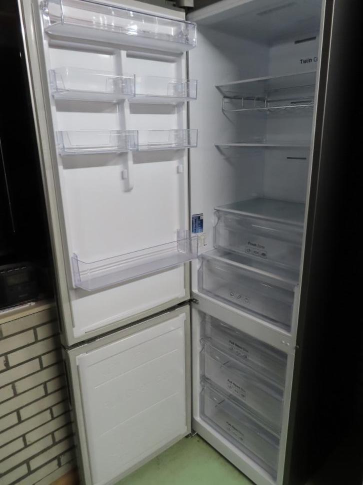 Onderdelen voor Samsung koel-vriescombinaties, Witgoed en Apparatuur, Koelkasten en IJskasten, Gebruikt, Met aparte vriezer, 200 liter of meer