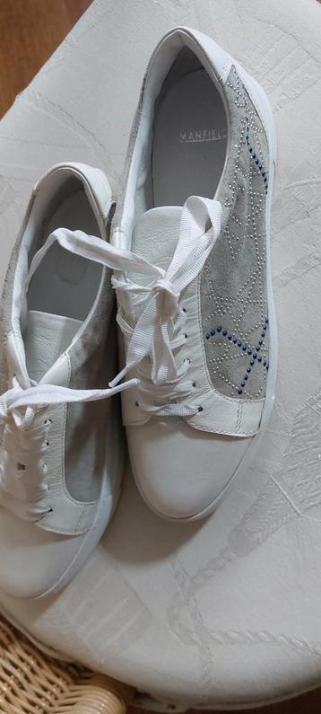 Manfield Sneakers Wit Maat 41 beschikbaar voor biedingen
