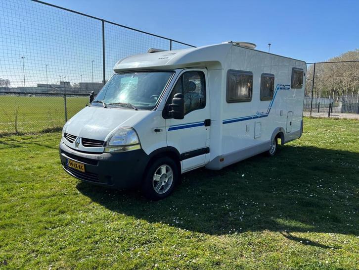 Knaus R15 RENAULT 2.5 DIESEL 145PK ZEER MOOI 27500E APK NIEU, Caravans en Kamperen, Campers, Bedrijf, Knaus, Diesel, Handgeschakeld