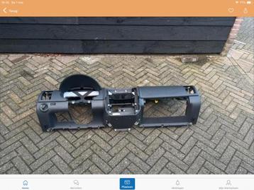Dashboard golf 4 pacific beschikbaar voor biedingen