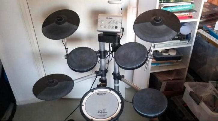 Roland HD-1 Elektronisch Drumstel + Kruk & Boekje, Muziek en Instrumenten, Drumstellen en Slagwerk, Gebruikt, Roland, Elektronisch