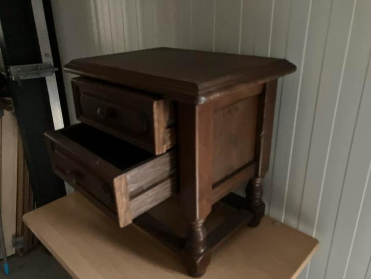 Klein Houten Kastje met Lades, Huis en Inrichting, Slaapkamer | Nachtkastjes, Gebruikt, Minder dan 55 cm, Minder dan 45 cm, Hout