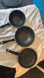 3 pannen 2x wok 1x koekenpan, Huis en Inrichting, Keuken | Potten en Pannen, Ophalen of Verzenden, Zo goed als nieuw, Rvs, Wok